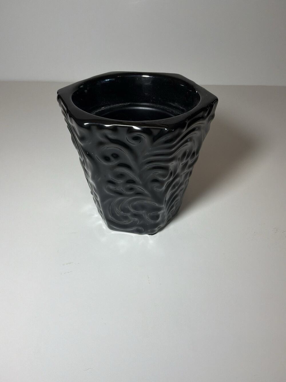 Yankee Candle Black Embossed Damask Electric Wax Melt Warmer SPW-20